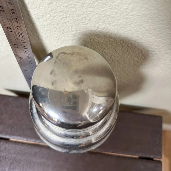 POTTERY BARN Extra Large Silver Tone Cocktail Shaker - 60 ounces - Picture 3 of 12